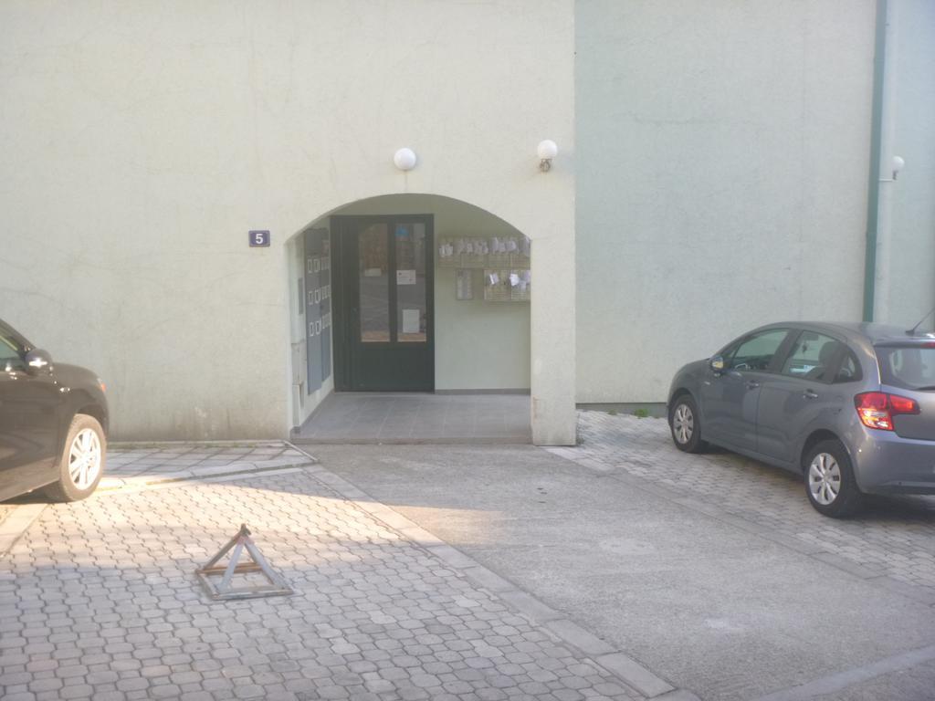 Petrovac Apartman Ozi מראה חיצוני תמונה