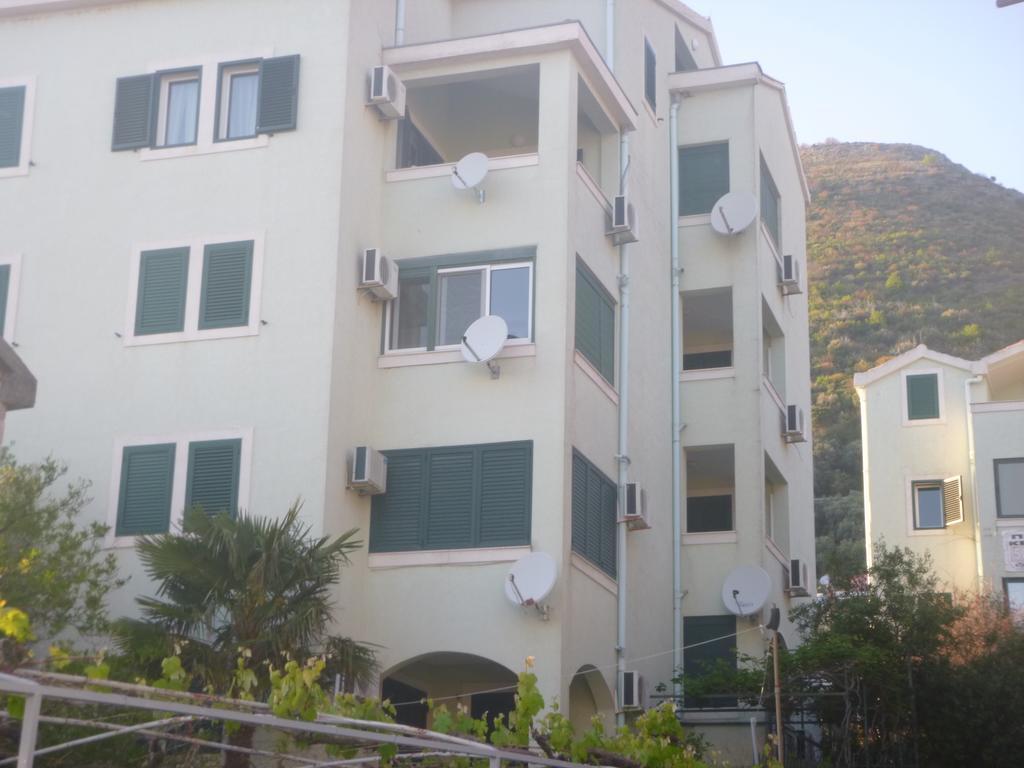 Petrovac Apartman Ozi מראה חיצוני תמונה